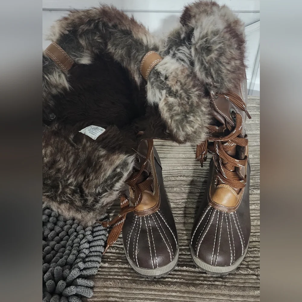 London Fog Brown and Tan Fur-Trimmed Winter Boots - Picture 2 of 6